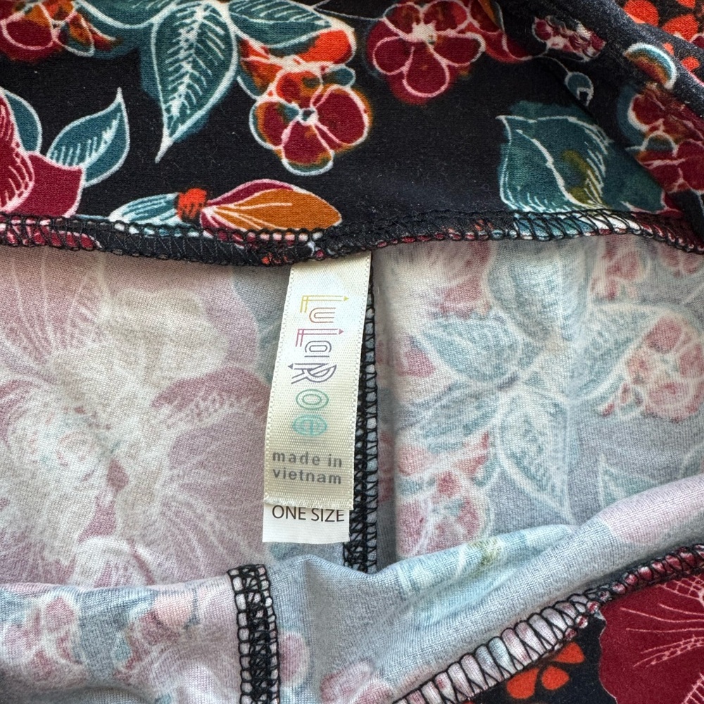 LuLaRoe Floral Print Leggings - Picture 2 of 4